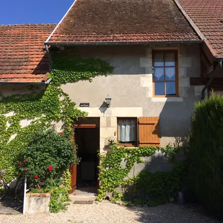 Chambres D'Hotes D'Albertine Lere Exterior photo